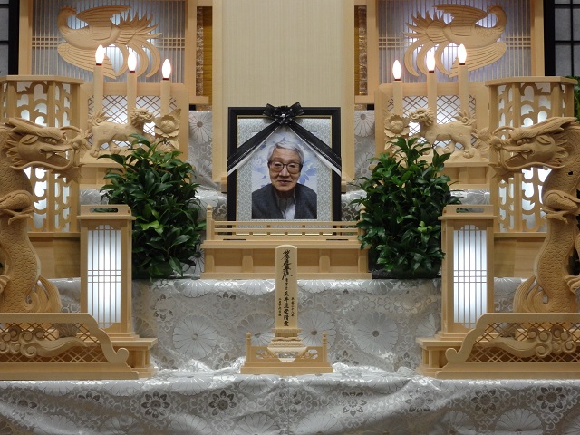 平安会館　祭壇