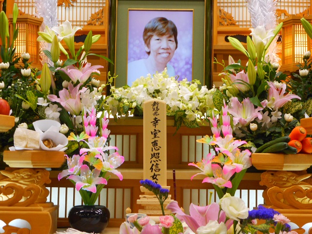 祭壇　有松斎場　遺影