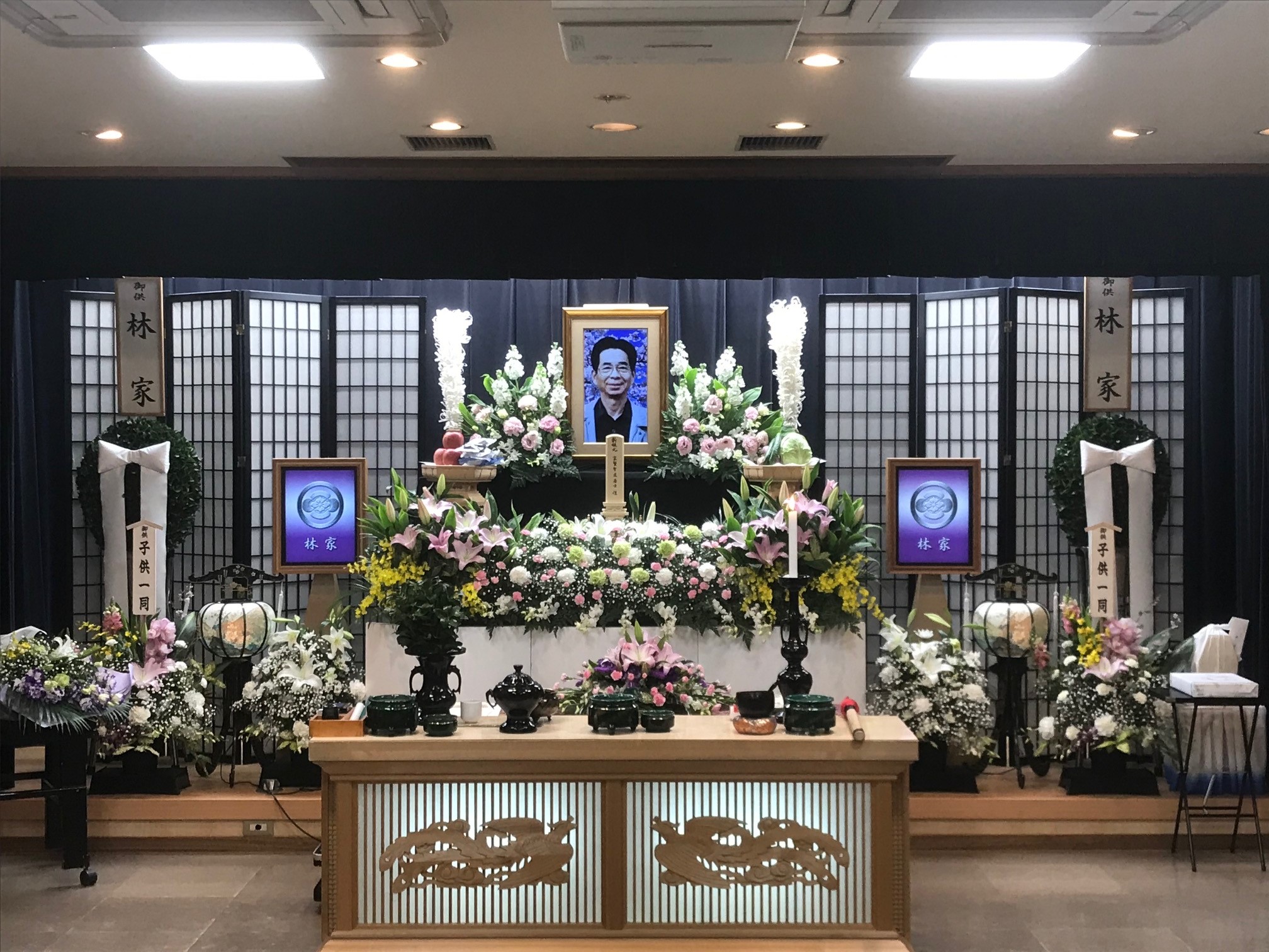 お花の祭壇 北区 平安会館