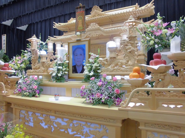 洋花祭壇