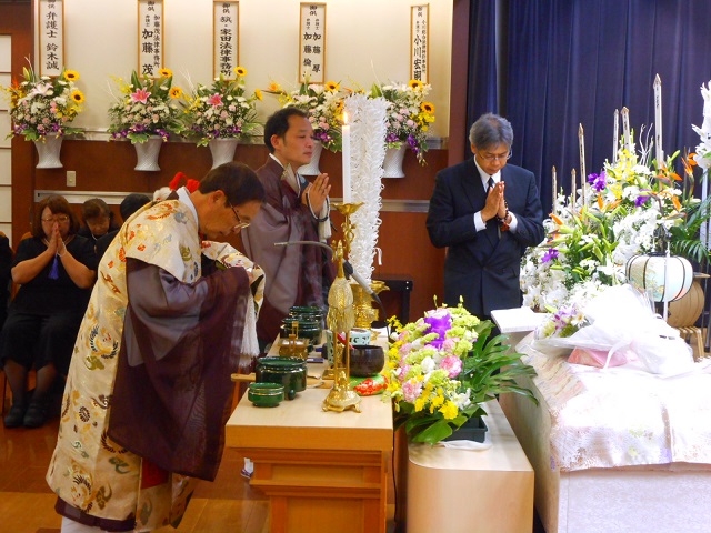 喪主様　剃刀　お寺様　東