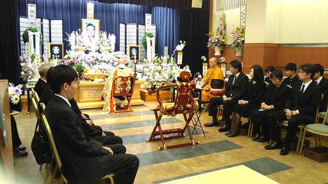 会葬　式場　お寺