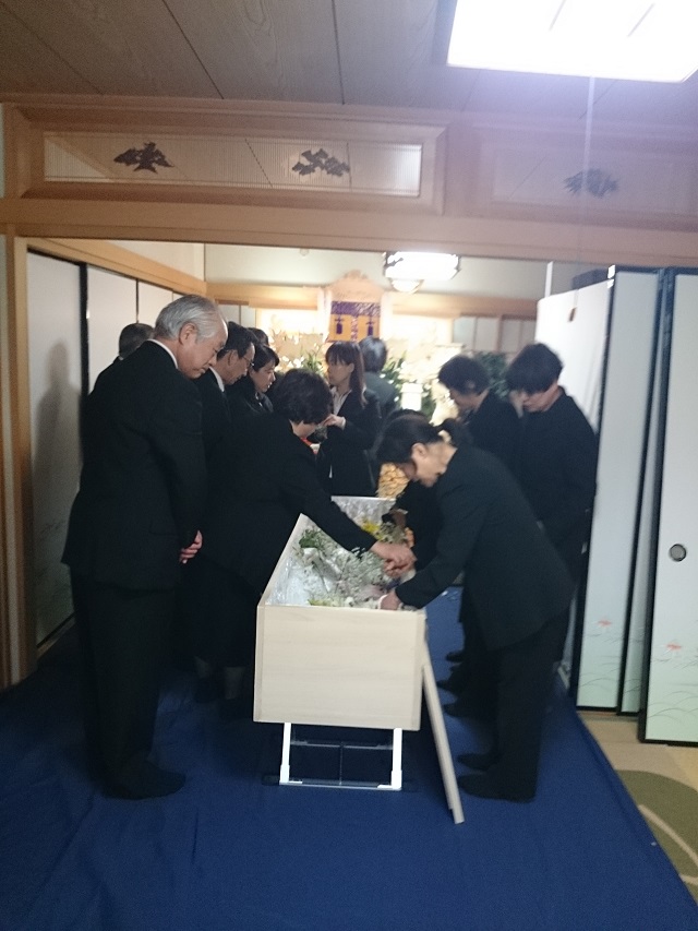 平安会館　平手斎場　家族葬４