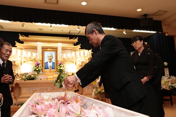 平安会館　お別れの儀　喪主