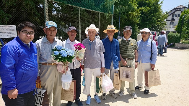 本郷公園グラウンドゴルフの入賞者男性