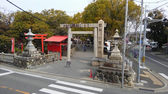 川原神社