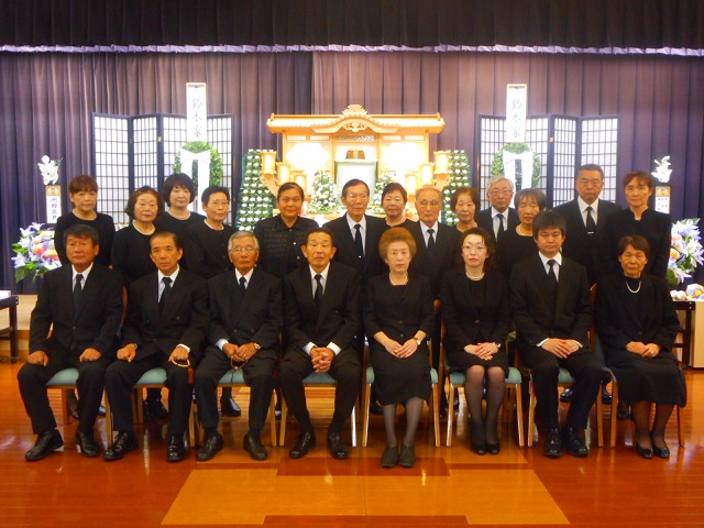 家族写真　名古屋市緑区　平安会館