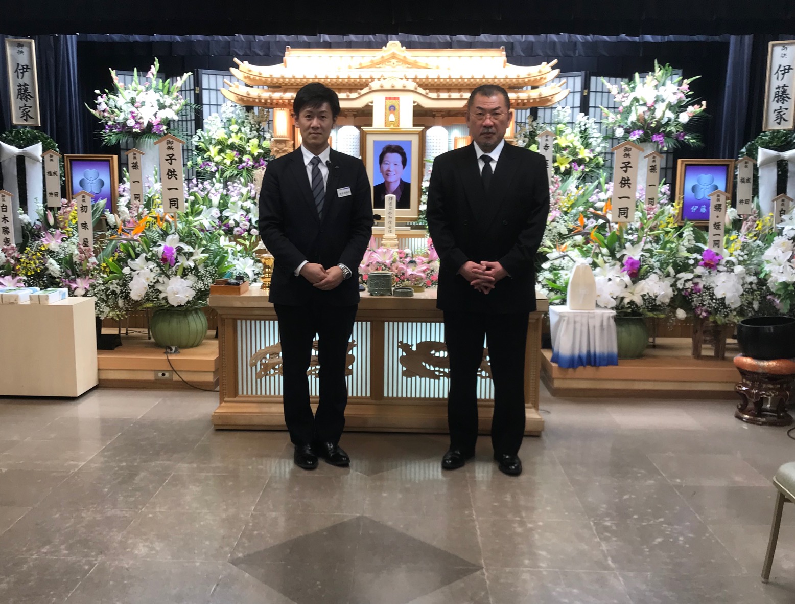 喪主様と写真　平安会館　木全