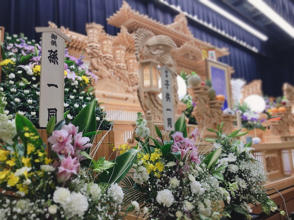 みなと斎場祭壇アップ