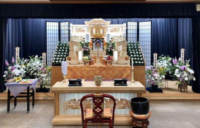 名古屋市北区　名古屋斎場　祭壇　全景