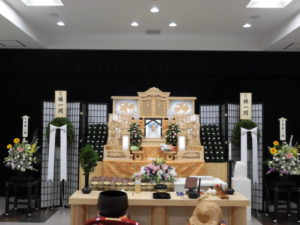 知多市　知多中央斎場　祭壇引き写真