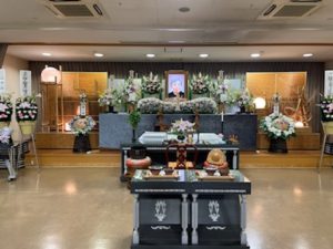 知多市　平安会館チタソー岡田ホール　祭壇