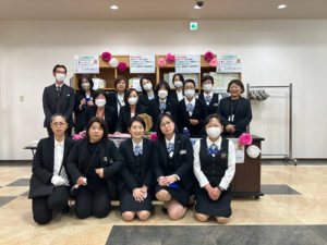 平安会館　小碓斎場見学会　集合