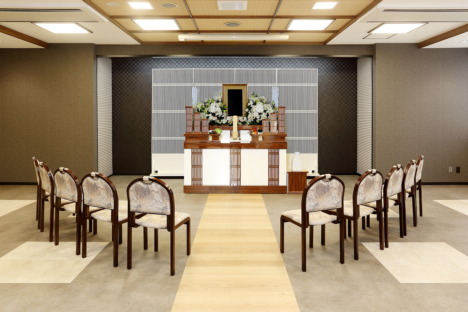 春日井の葬儀・家族葬は 【平安会館】 春日井東斎場 | 名古屋 愛知県