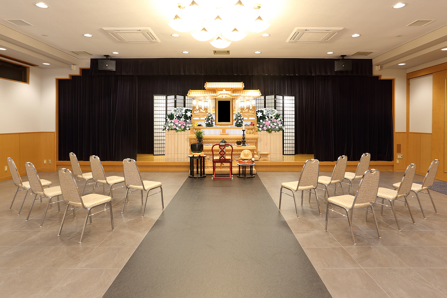 斎場外観